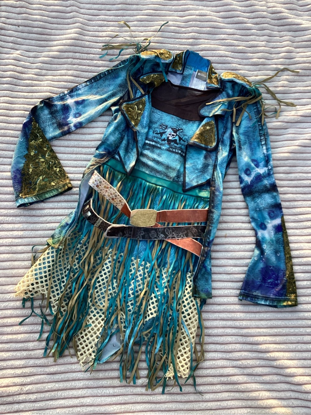Authentic Disney Descendants 2 “UMA” Costume